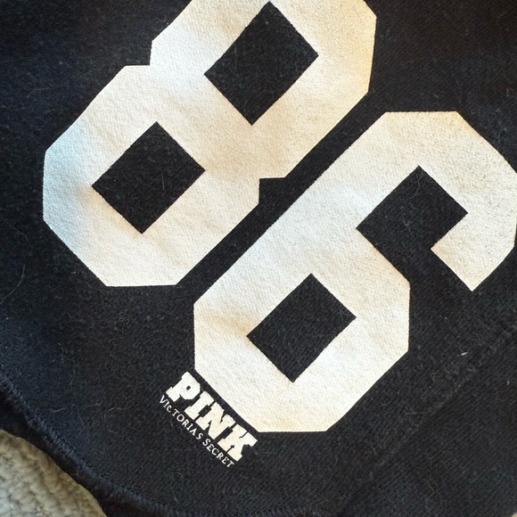 Victoria secret lounge shorts - Picture 3 of 4